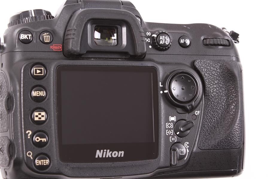 Used Nikon D200 DSLR Camera with 18-70mm Lens - Green Mountain Camera