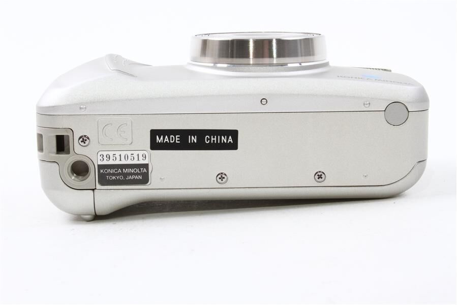 Konica Minolta Zoom 130c Date 'Point and Shoot” 35mm Film