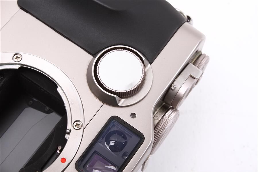 Used Contax G2 35mm Film Camera 35mm 45mm 90mm Lens TLA140, CLA'd