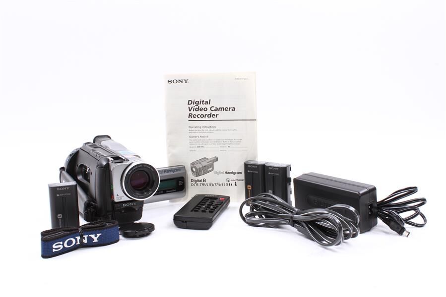 Used Sony Digital 8 Handycam DCR-TRV110 Video Camcorder - Green Used Sony Digital 8 Handycam DCR-TRV110 Video Camcorder - Green
