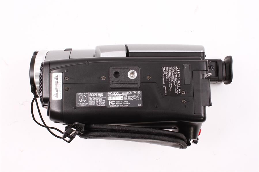 Used Sony Digital 8 Handycam DCR-TRV110 Video Camcorder - Green