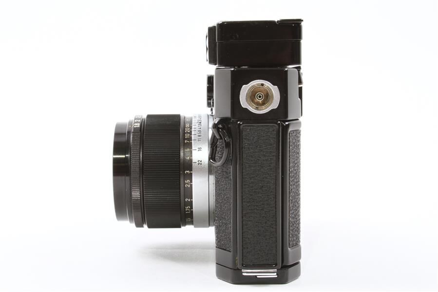 Canon P Black Rangefinder Camera w/ Meter & Black Aperture