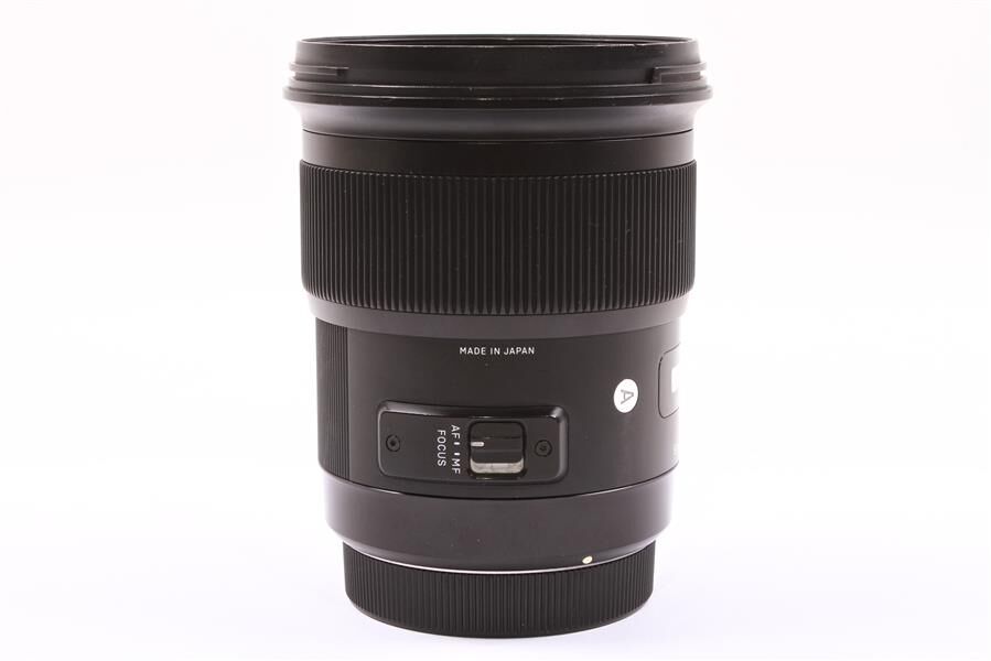 Used Sigma Art 50mm f/1.4 DG HSM Lens for Canon EF Mount - Green