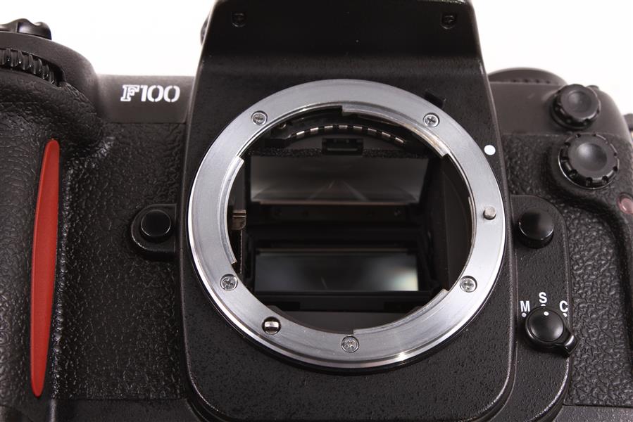 Used Nikon F100 35mm SLR Film Camera Body w/ Box - Green Mountain
